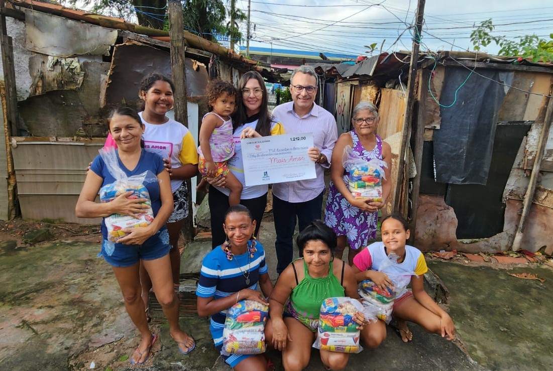 REJUG/RN realiza entrega simbólica das arrecadações de alimentos em comunidade